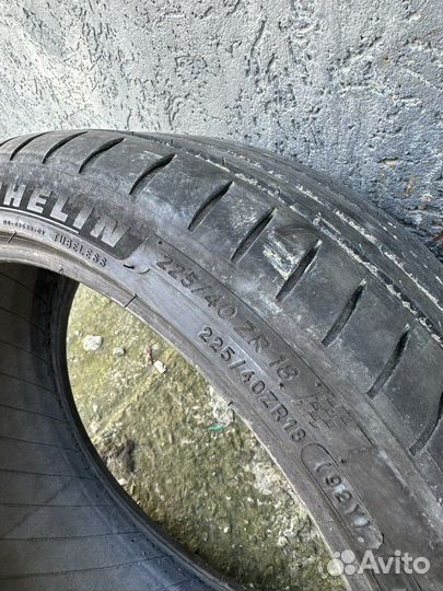 Michelin Pilot Sport 4 225/40 R18 92Y