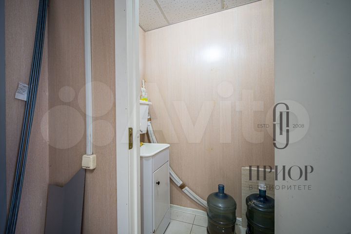 Торговая площадь, 64 м²