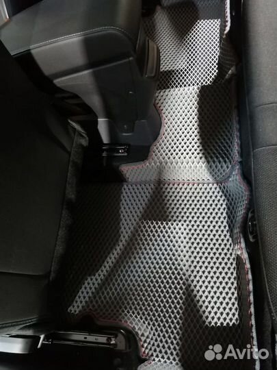 Ева автоковрики 3D с бортиками Weiwang