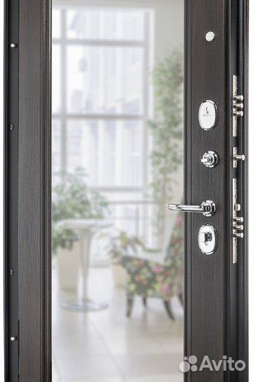 Входная дверь с зеркалом Porta R-3 51П61