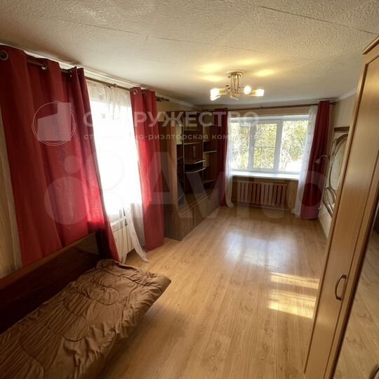 1-к. квартира, 30,5 м², 1/3 эт.