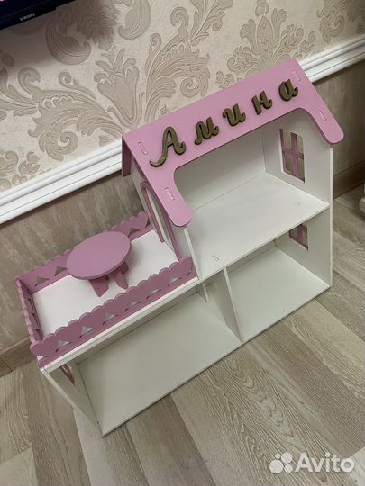 Домик кукольный