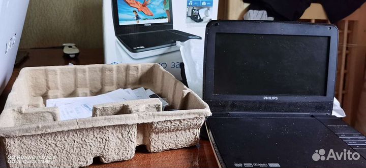 Переносной DVD плеер philips
