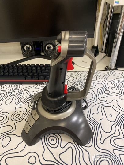 Джостик доя управления самолета