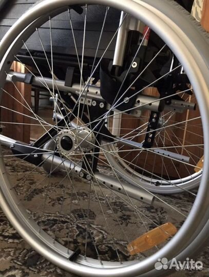 Инвалидная коляска новая