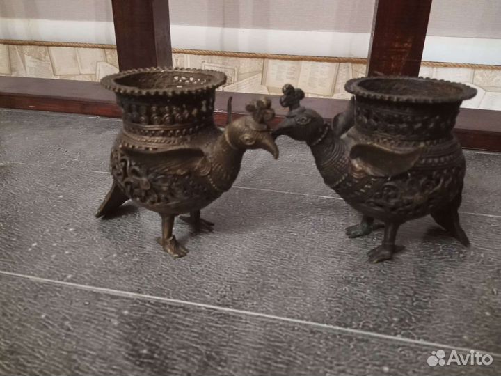 Бронзовые птицы