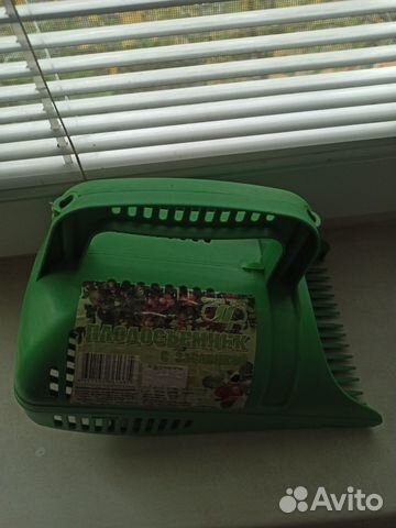 Плодосъемник с заслонкой