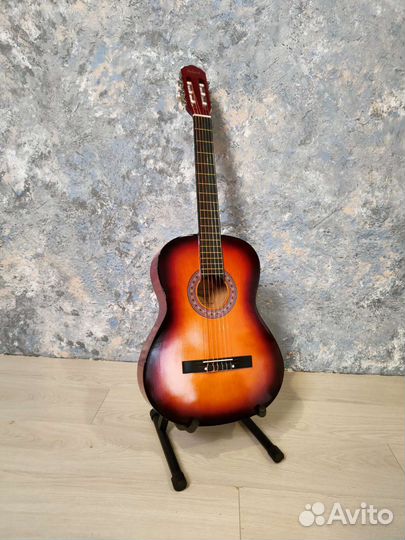 Гитара классическая
