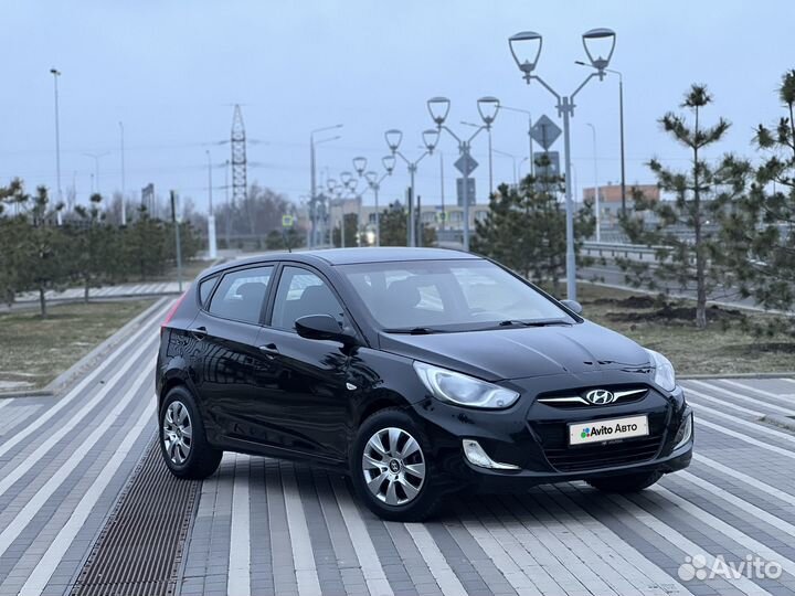 Hyundai Solaris 1.6 AT, 2011, 195 000 км