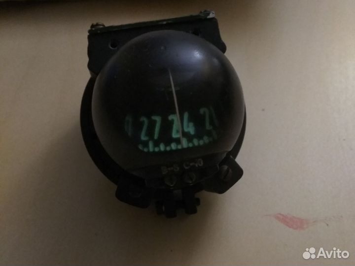 Авиационный компас