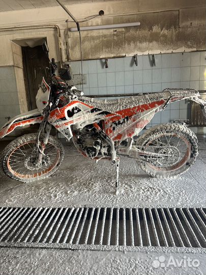 Продаю мотоцикл техник