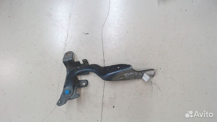 Петля капота левая Renault Captur 2017