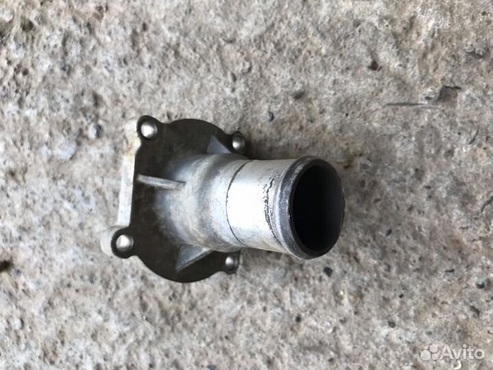 Термостат с корпусом для Opel Astra H 2004-2015