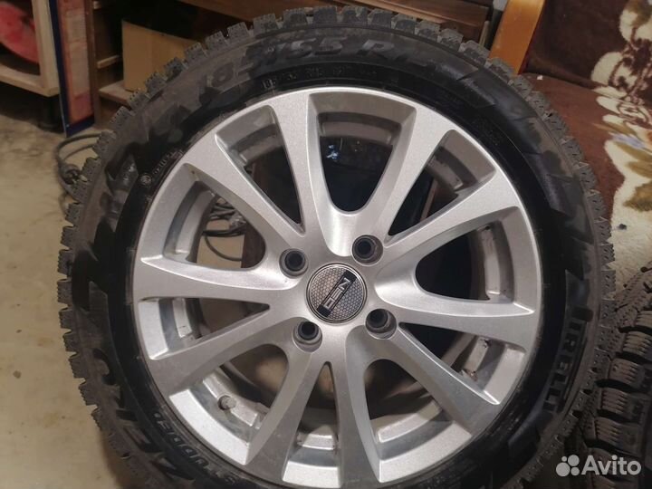 Pirelli Winter Ice Zero 185/55 R15 82T