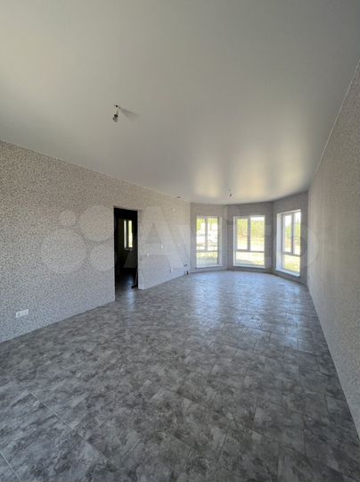 Коттедж 145 м² на участке 8 сот.