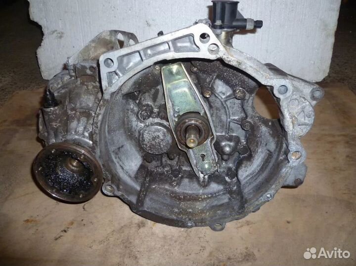 Авторазбор МКПП Volkswagen Passat B6 1.8