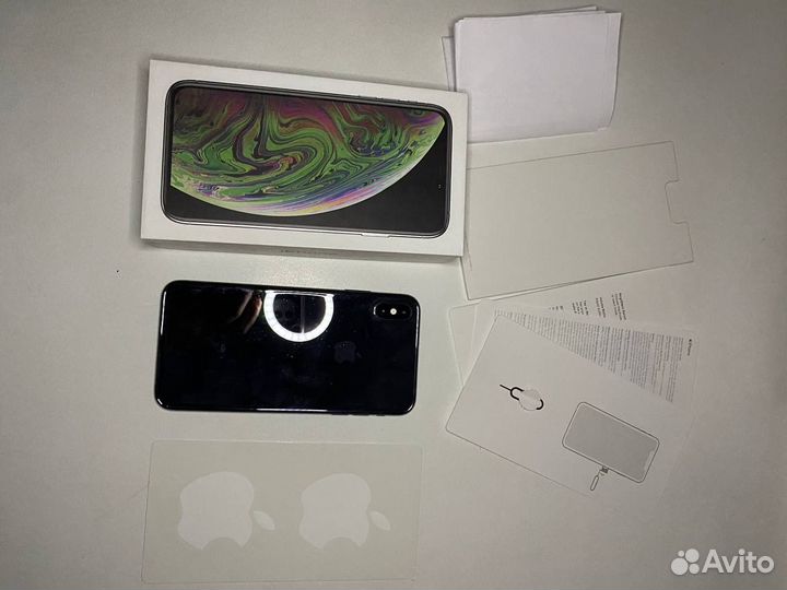 iPhone Xs Max, 64 ГБ