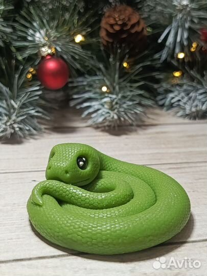 Змейки мыло новогодние