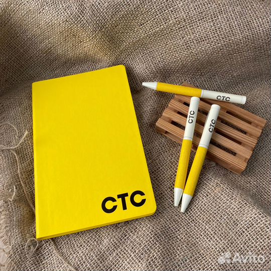 Печать на ежедневниках, ручках и календарях