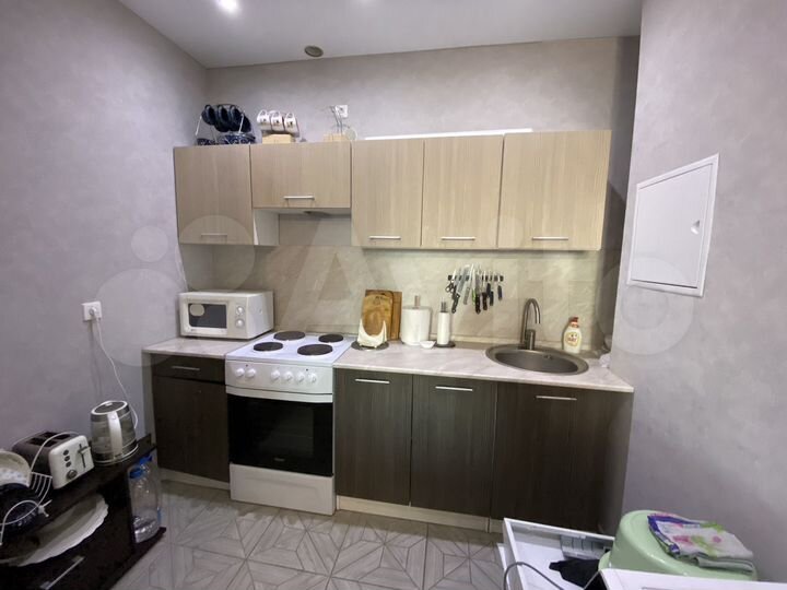 2-к. квартира, 40 м², 6/17 эт.