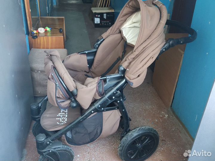 Прогулочная коляска бу Zippy