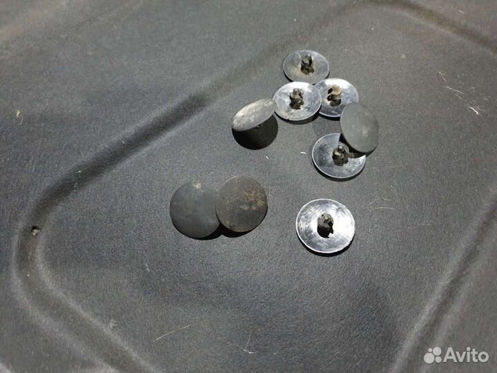 Обшивка капота Рио 3