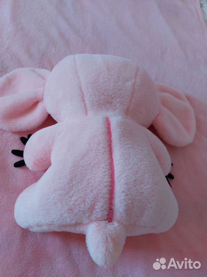 Мягкая игрушка чебурашка с пледом