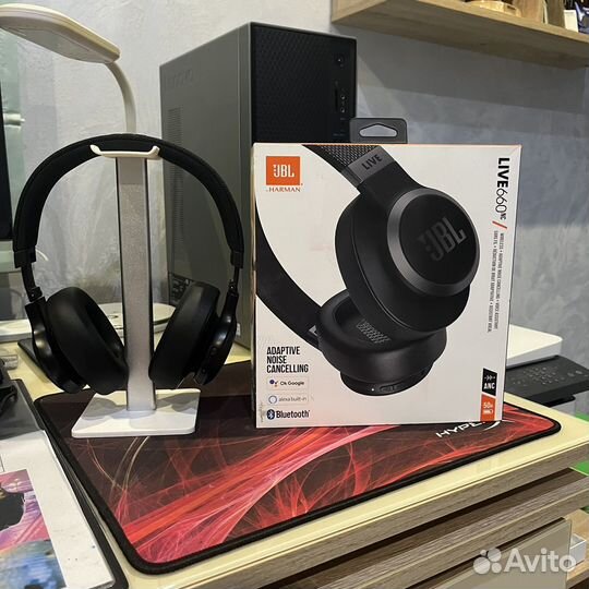 Беспроводные наушники JBL Live 660NC Black