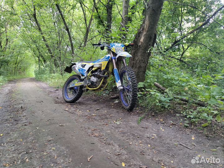 Эндуро Мотоленд xt250st