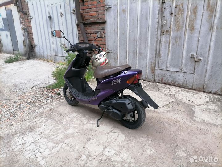 Скутер Honda dio AF 35 ZX
