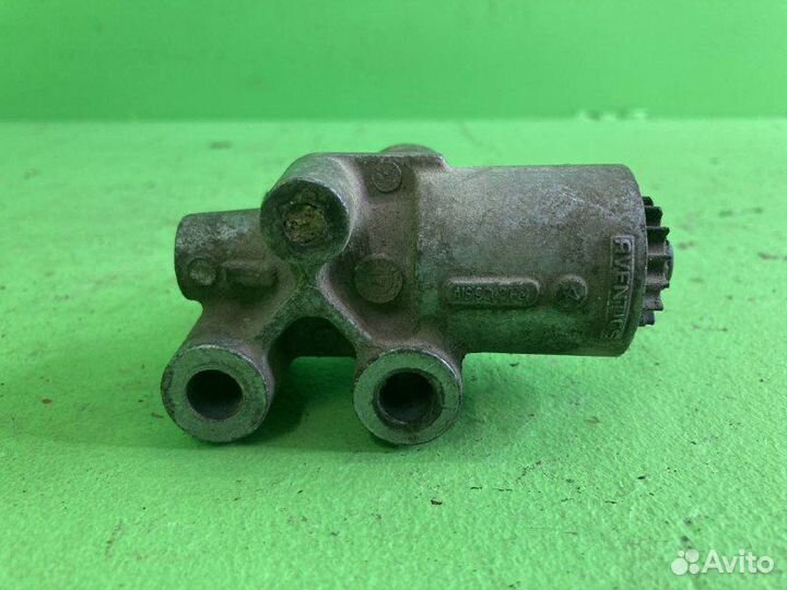 Клапан ограничения давления MAN TGX