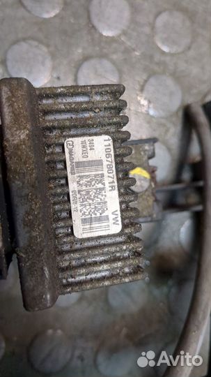 Вентилятор радиатора Dacia Sandero 2012