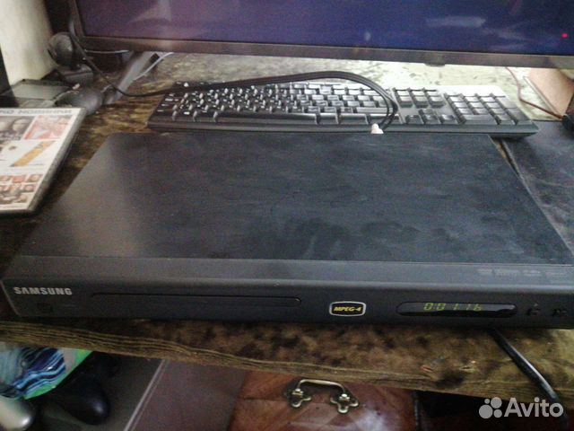 DVD плеер Samsung DVD-P181