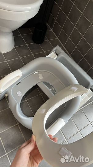 Сидение на унитаз