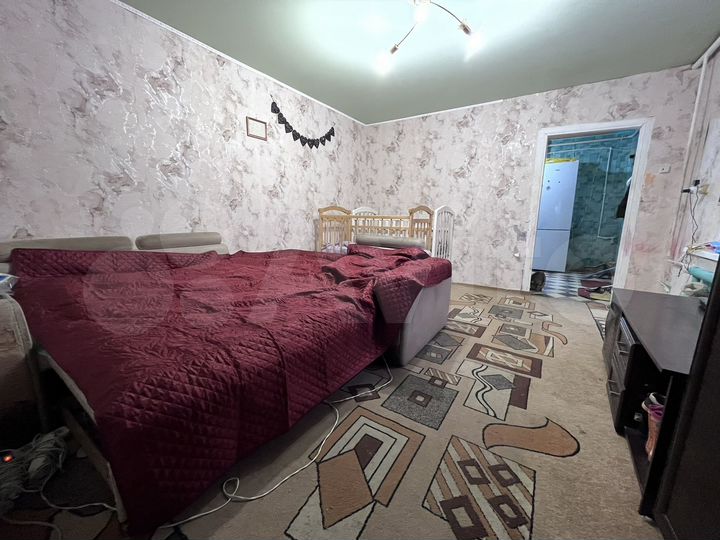 3-к. квартира, 58 м², 1/1 эт.