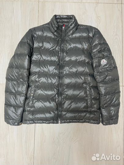 Пуховик Moncler