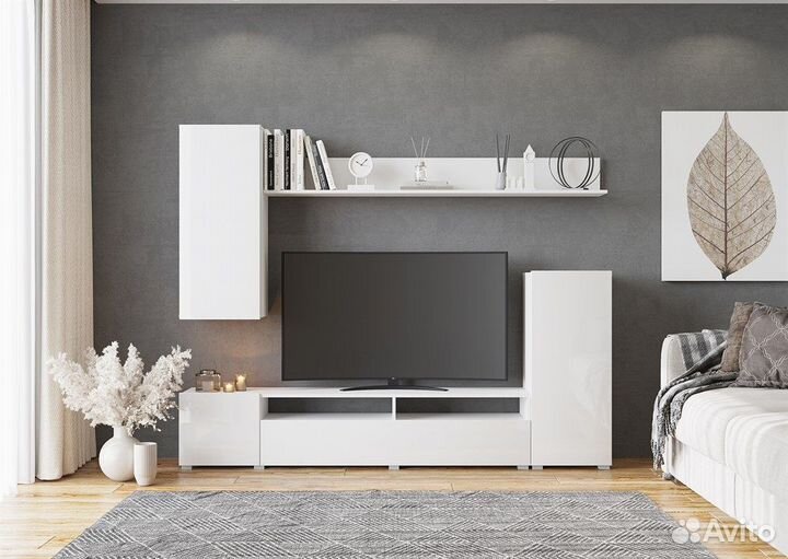 Стенка в гостиную