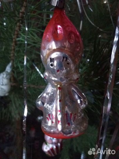 Стеклянная ёлочная игрушка Снегурочка в кокошнике