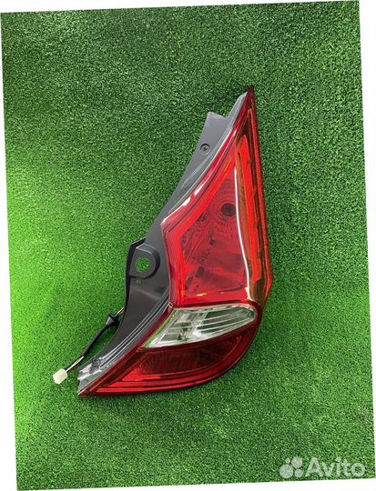 Фонарь правый Солярис 10-17