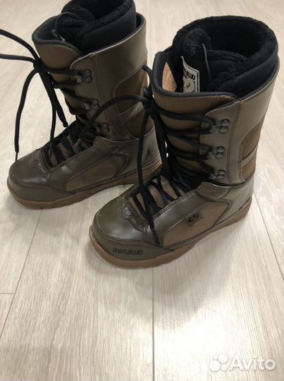 Сноубордические ботинки thirtytwo 32