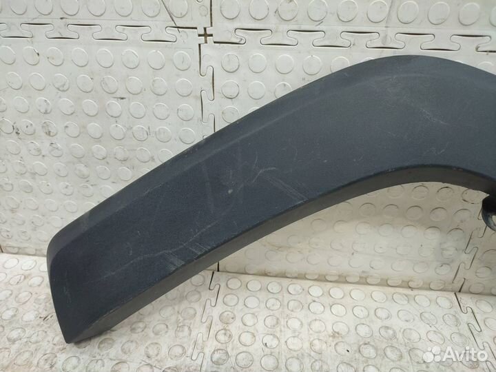 Накладка крыла задняя правая Toyota Rav4 XA50