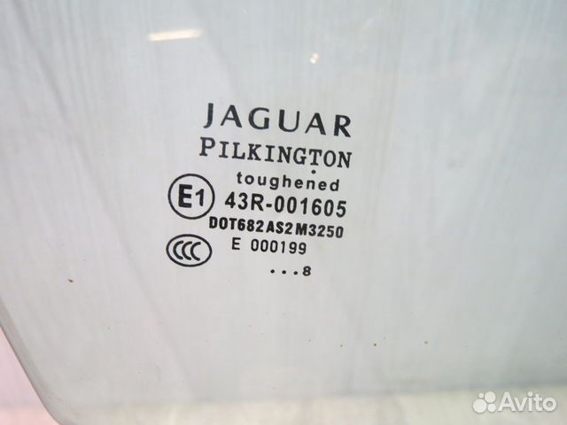 Стекло переднее правое Jaguar XF