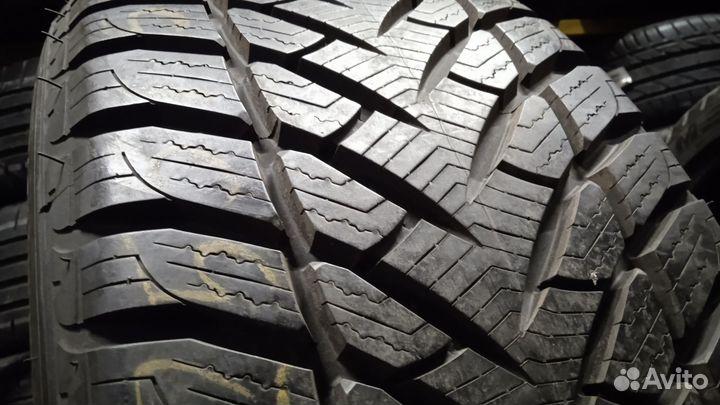 Goodyear UltraGrip SUV+ 255/55 R18