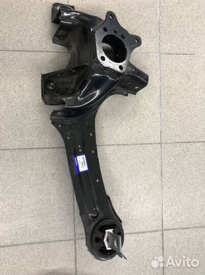 Volvo 31277869 Рычаг задний продольный правый volv