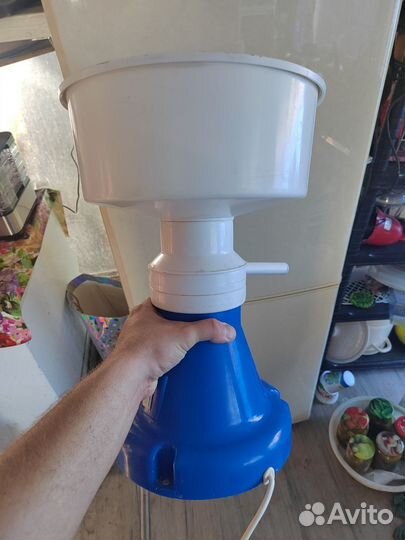 Сепаратор для молока электрический