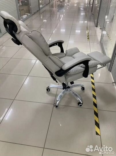 Компьютерное кресло офисное с функцией массажа