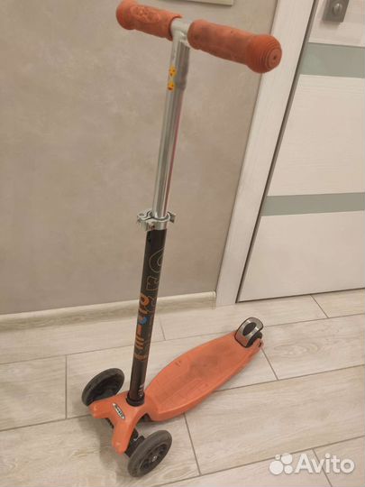 Самокат детский трехколесный maxi micro