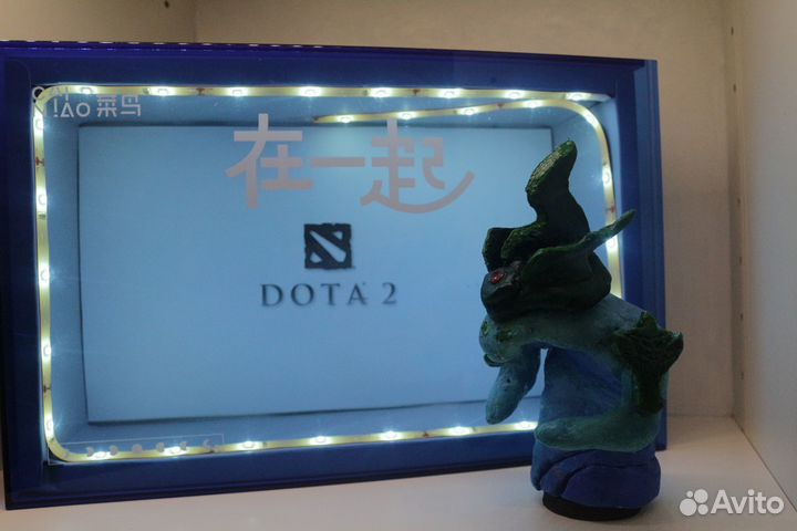 Глиняная фигурка Морфлинга из Dota 2