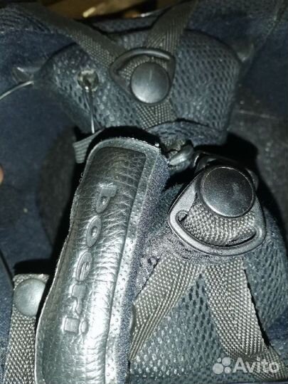 Шлем горнолыжный с наушниками