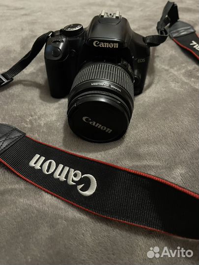 Зеркальный фотоаппарат Canon EOS 450D